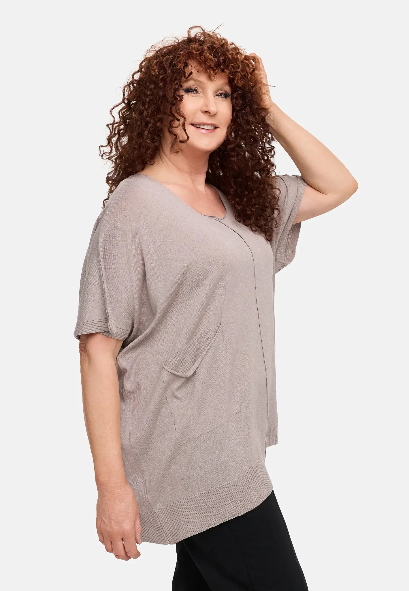  Amandine Pulli in kastiger Form, aus Viskose, A2802, Sand, Schick, Modern, Bequem, Schick
