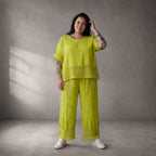 Luftige leichte Leinenhose in Limette im Lagenlook mit Strickdetails leger und zeitlos