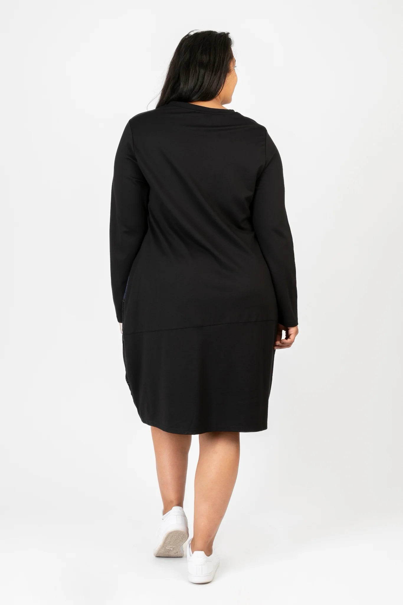  Pomme Rouge Kleid in gerader Form, aus Viskose, C6623, Schwarz-Blau, Blumen, Schick