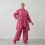 Lässig ausgestellte Glockenform Bluse aus feiner Popeline Baumwolle für ausgefallenen Lagenlook, Fuchsia