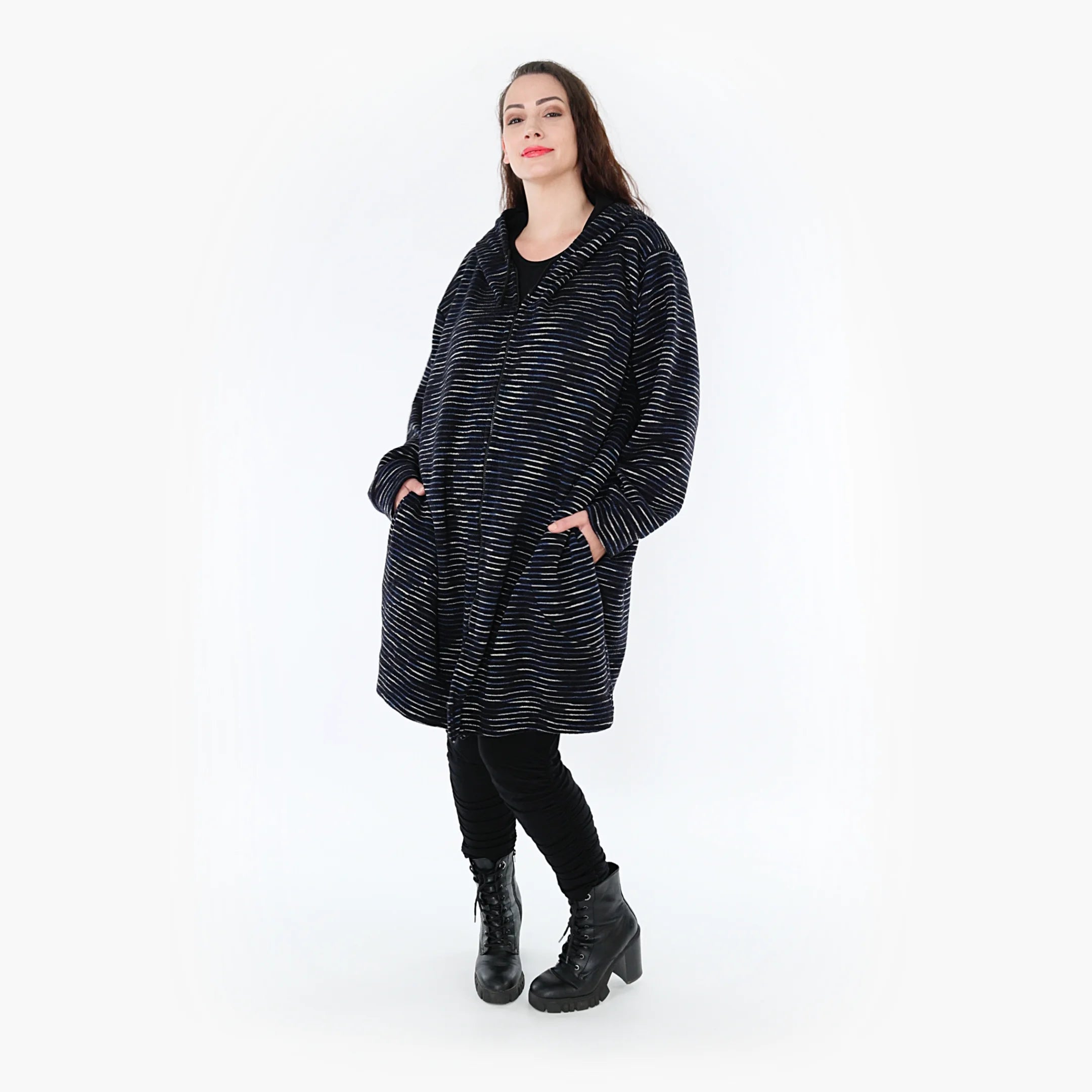 AKH Fashion Jacke in gerader Form, aus Baumwolle, 1367.06820, Schwarz-Blau-Weiß, Schick