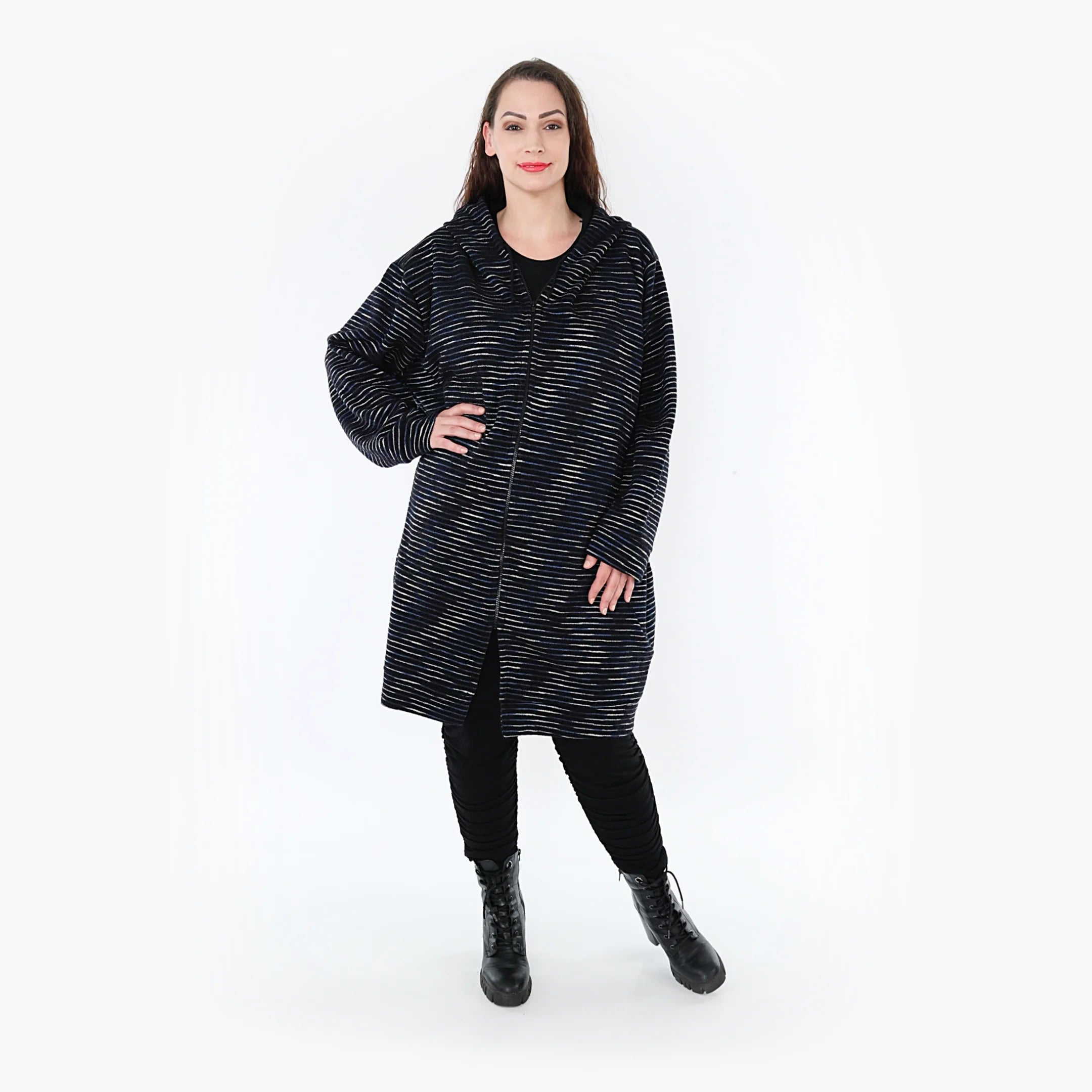  AKH Fashion Jacke in gerader Form, aus Baumwolle, 1367.06820, Schwarz-Blau-Weiß, Schick