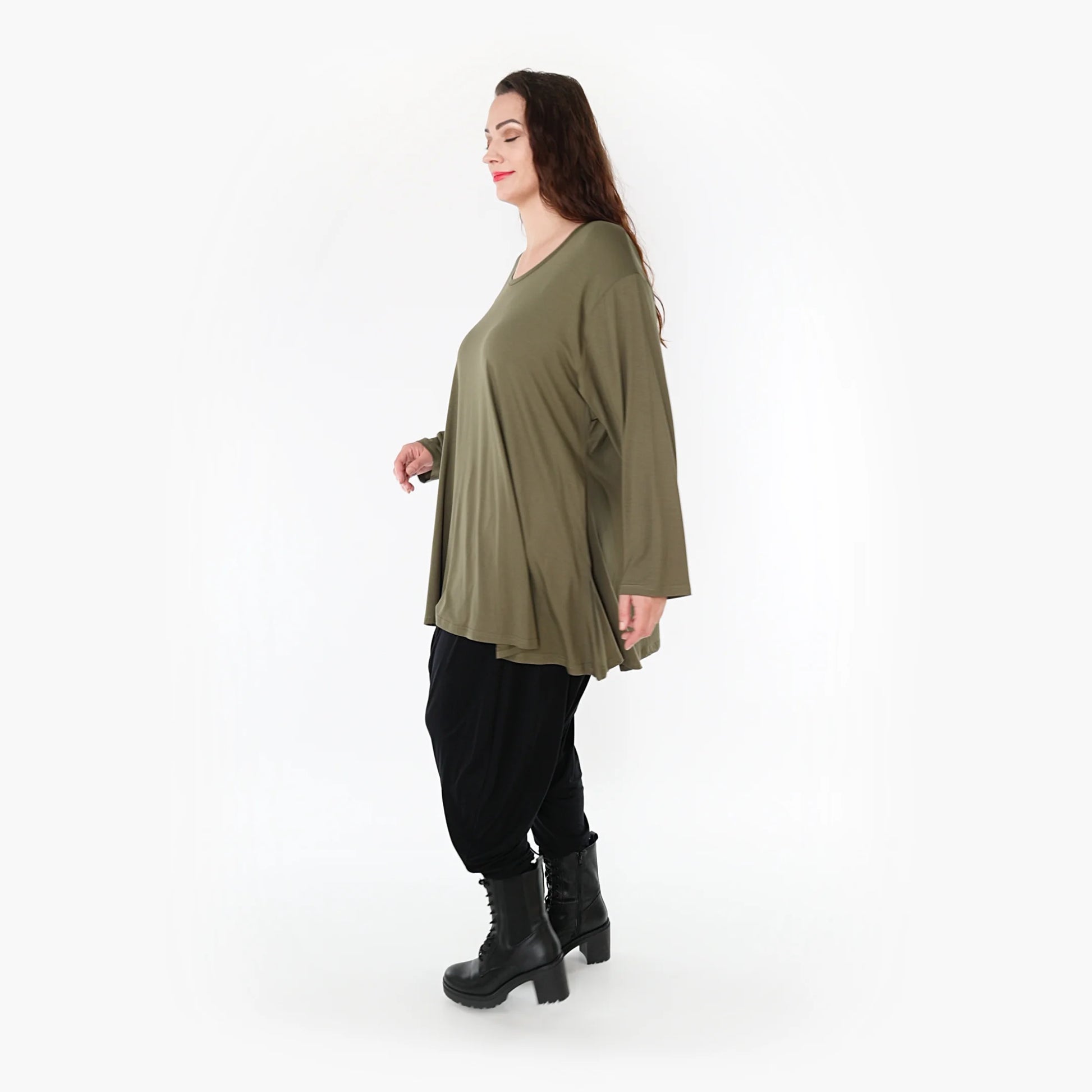  Shirt von AKH Fashion aus Viskose in Glocken-Form, 1233.1892L, Olive, Unifarben, Schick