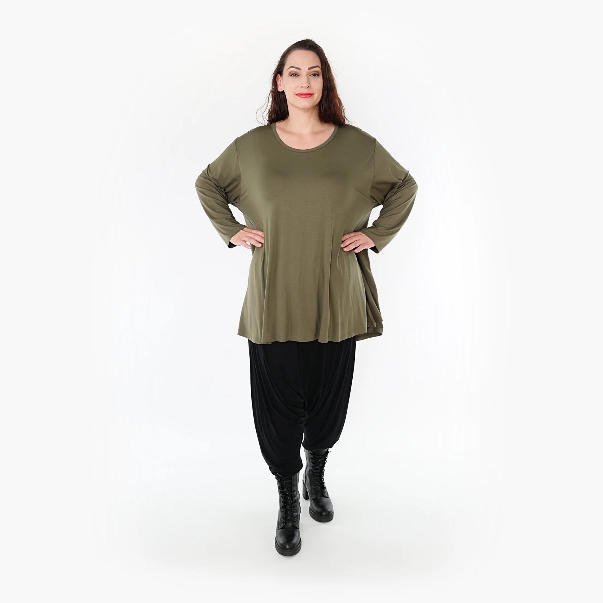  Shirt von AKH Fashion aus Viskose in Glocken-Form, 1233.1892L, Olive, Unifarben, Schick