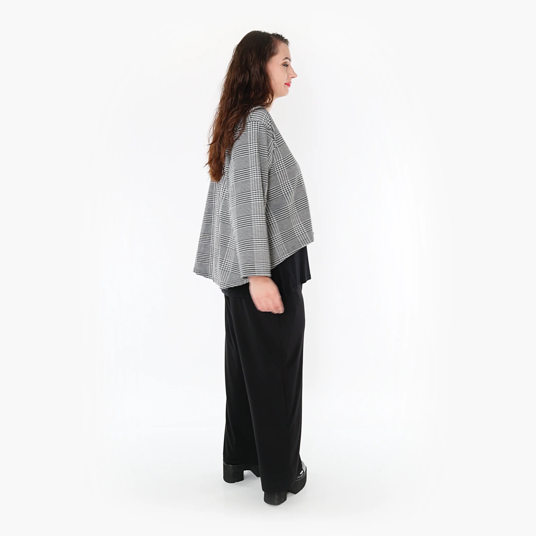 AKH Fashion Jacke in gerundeter Form, aus Materialmix, 1363.06073, Weiß-Schwarz, Schick