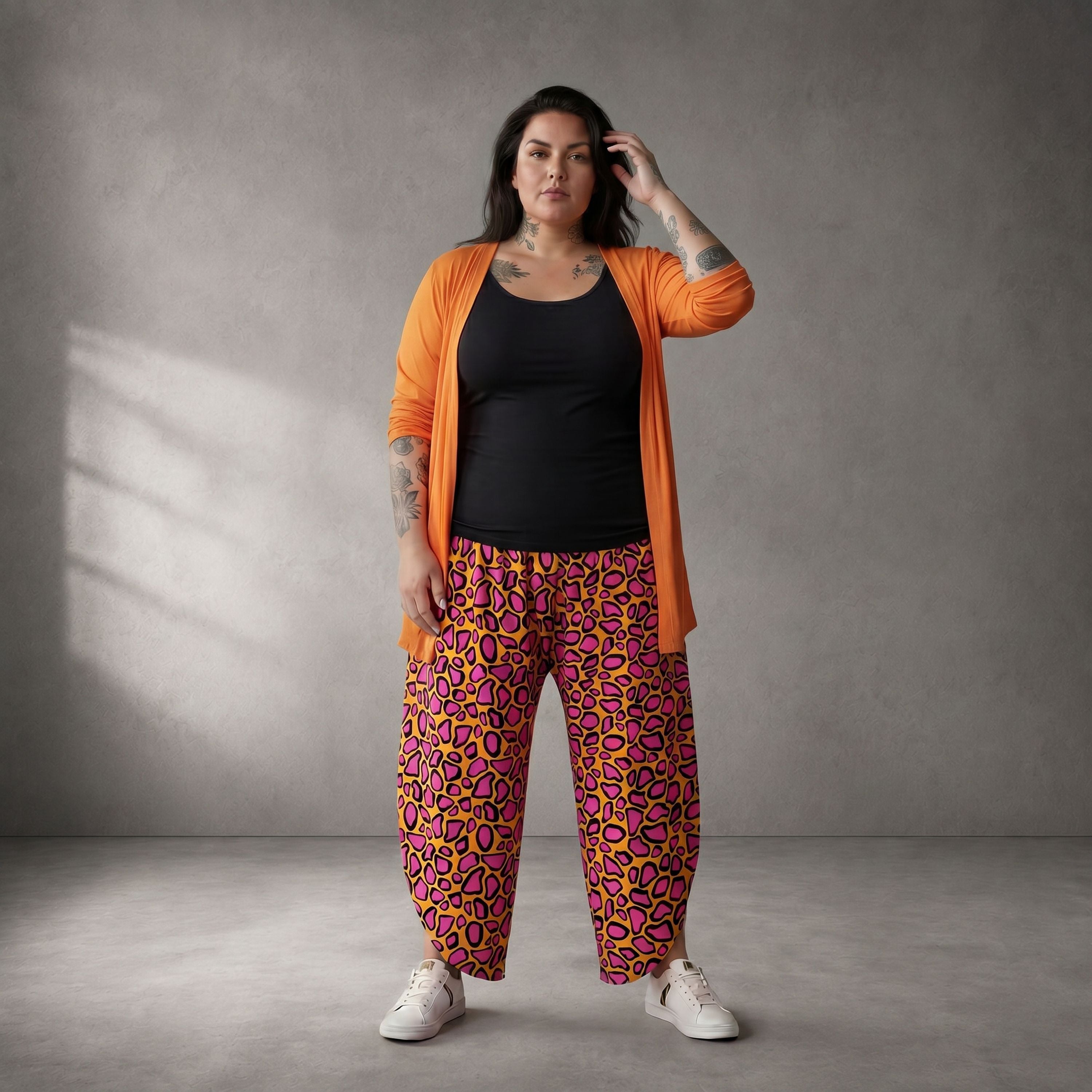Fliessende Ballonhose in OrangePinkSchwarz aus Viskose leger ausgefallen Lagenlook luftig