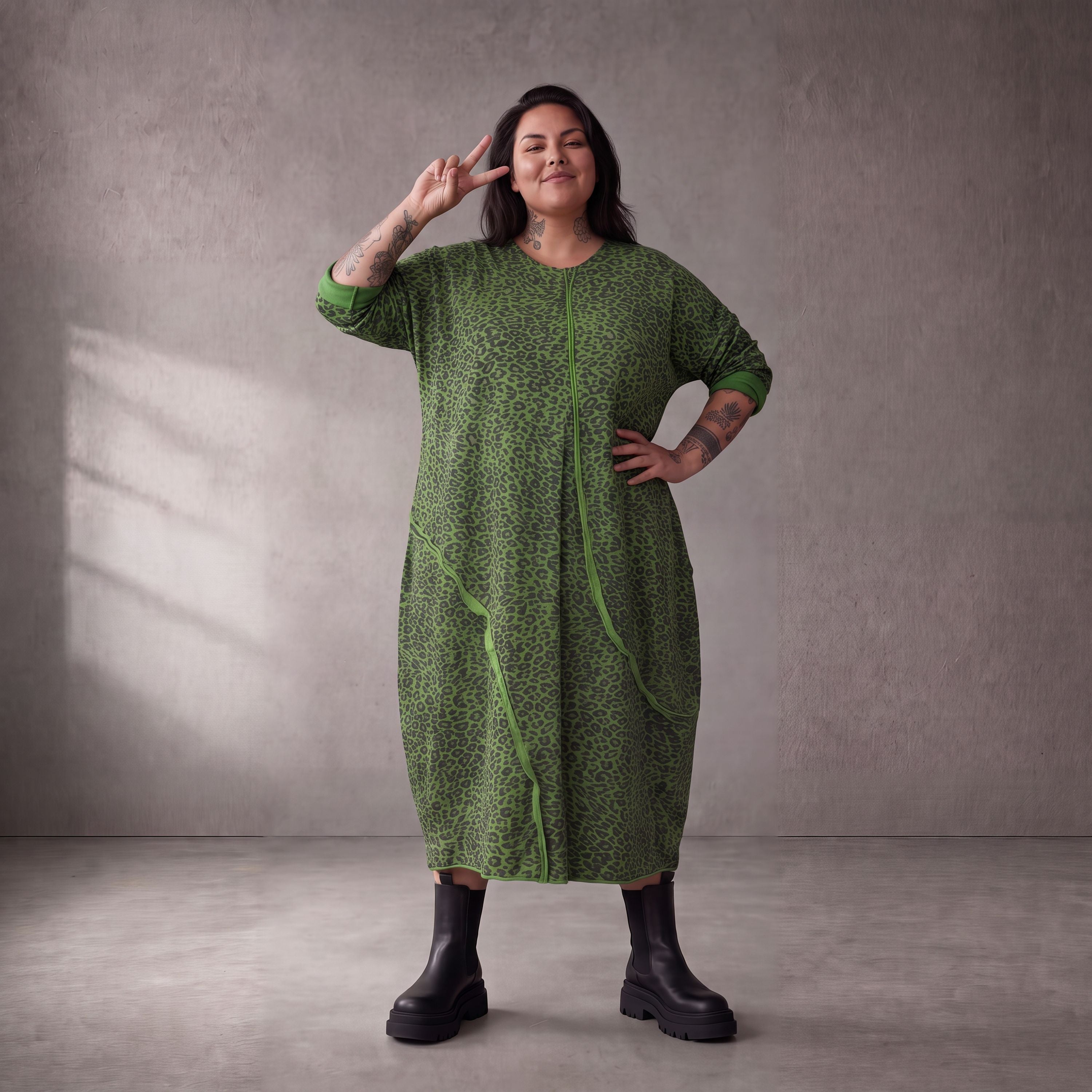 Damen Kleid Lagenlook Baumwolle Grün/Schwarz, Ballonschnitt, Langarm, Seitentaschen, Oversize große Größen – Funky Diva