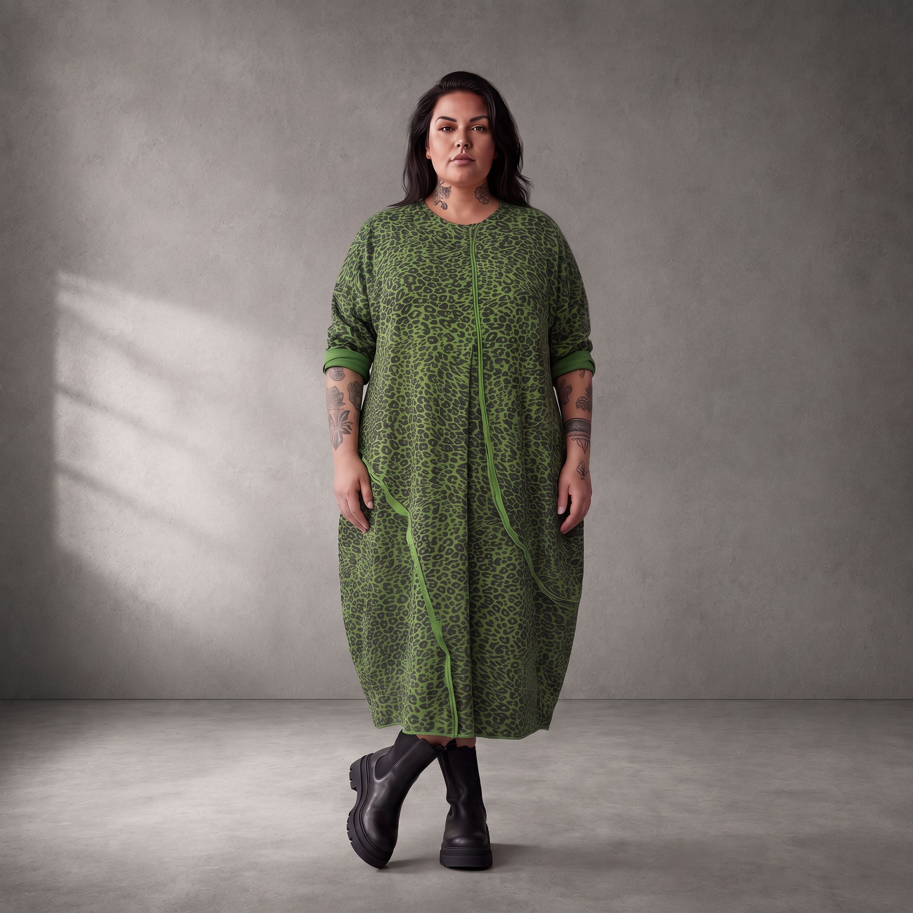Damen Kleid Lagenlook Baumwolle Grün/Schwarz, Ballonschnitt, Langarm, Seitentaschen, Oversize große Größen – Funky Diva
