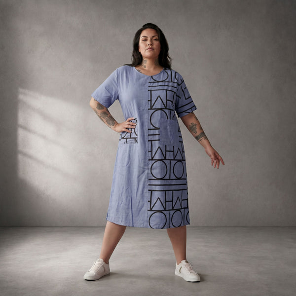Leichtes blaues Viskoseleinen Shirt luftig im legeren Oversize Lagenlook zeitlos chic