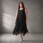 Schwarze Oversize Tunika im Lagenlook luftig fliessend zeitlos leger weich mit Taschen