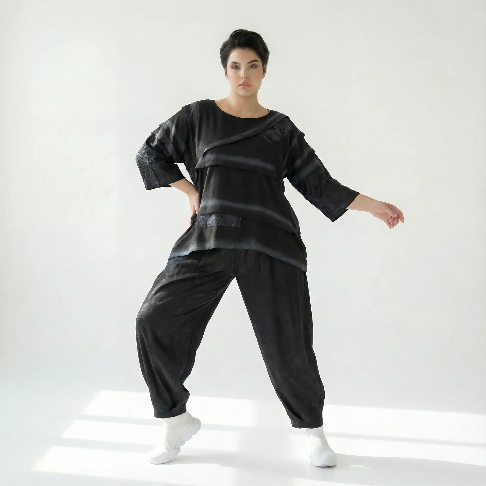 Oversize Bluse A Form abstraktes Streifen Schattenspiel French Terry Caraclan bei Modeare Damenmode