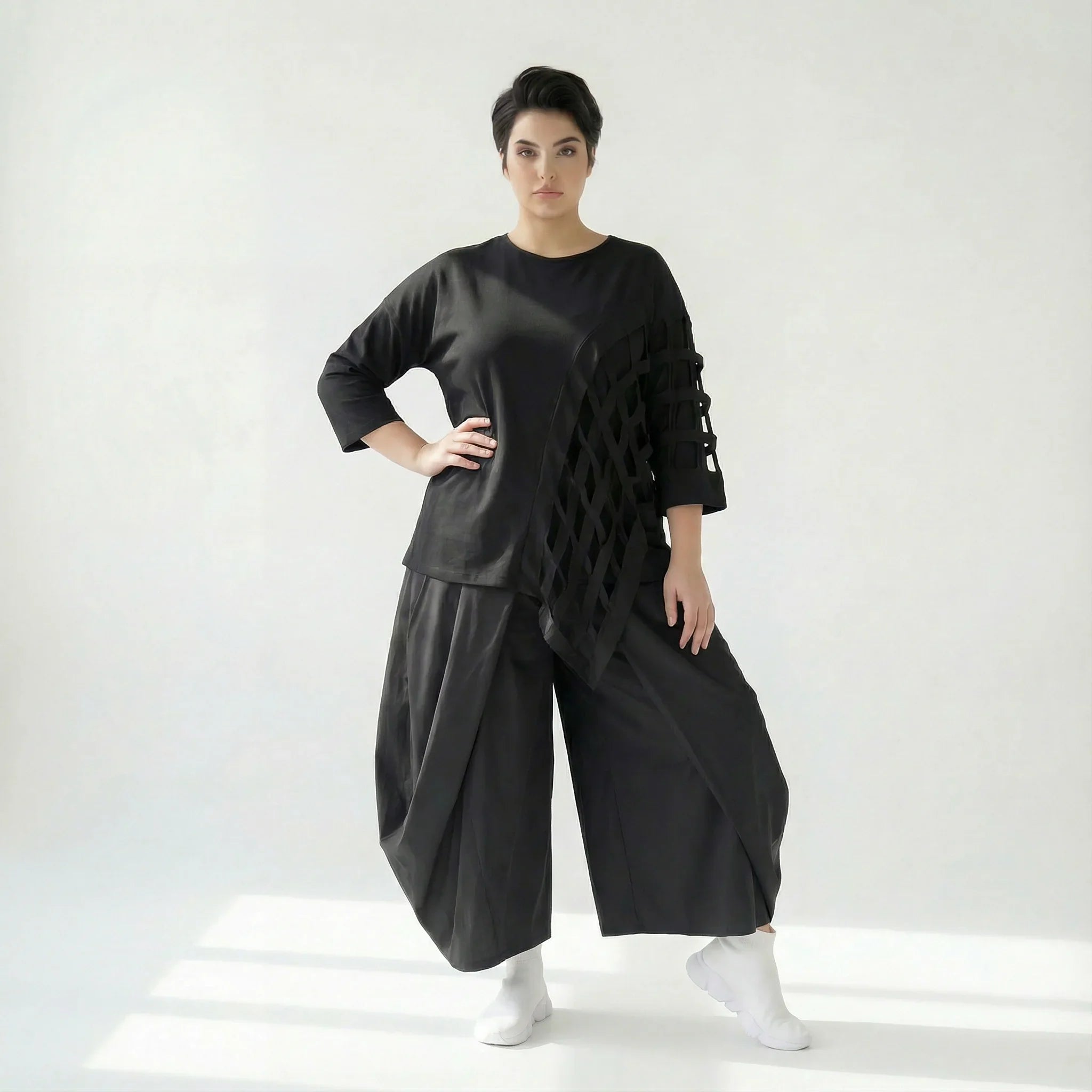 Weite Ballonhose aus Baumwollpopeline mit Wickeloptik Caraclan bei Modeare Avantgarde Lagenlook Damen