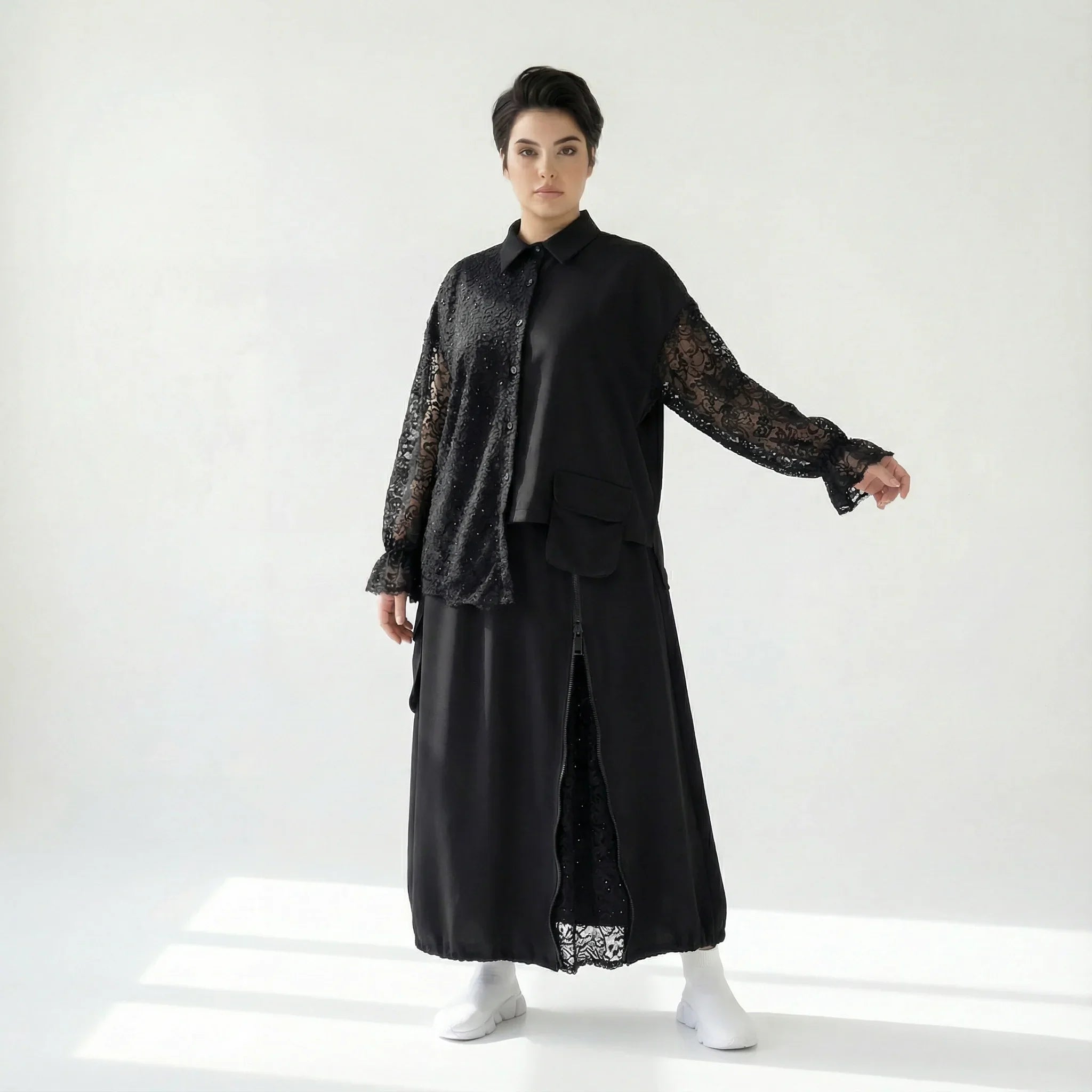 Trieste Oversize-Set mit Spitze: Schwarze Popeline-Bluse & Lagenrock – bei Modeare entdecken