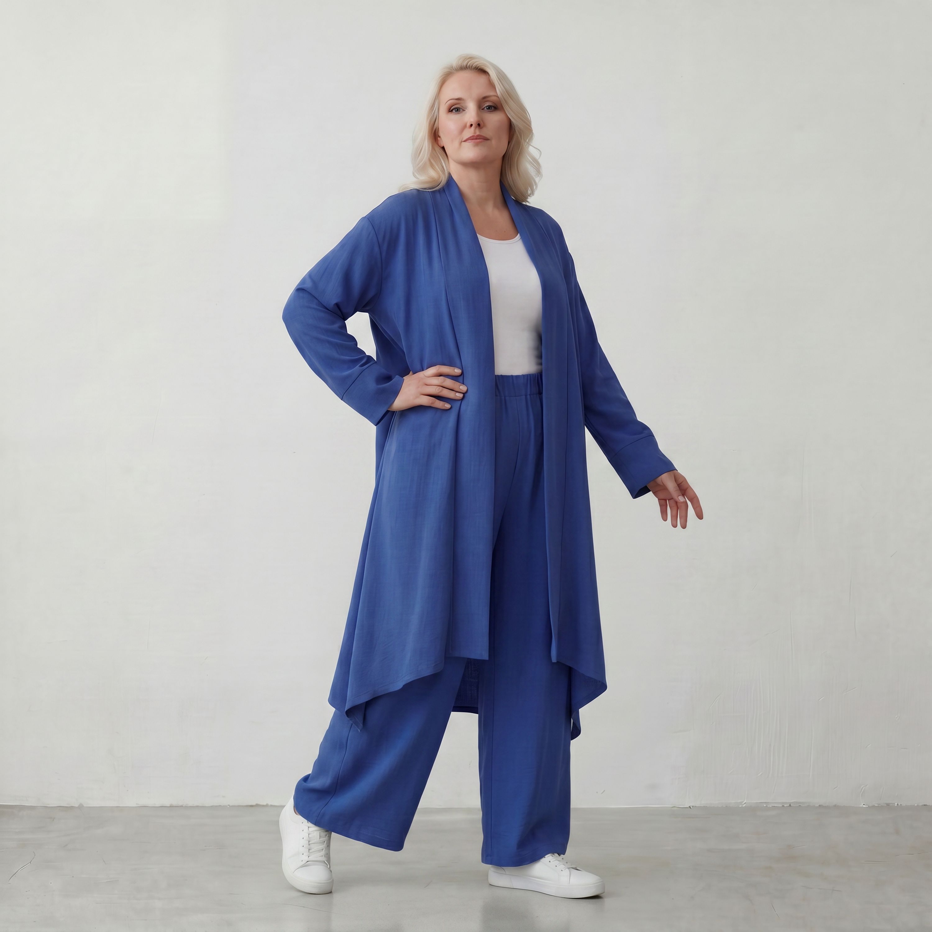 Fliessend geschnittener Cardigan Royalblau Leinenoptik Oversize Lagenlook luftig zeitlos