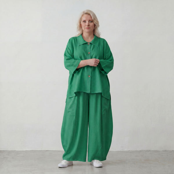 Legere Oversize Bluse in Smaragdgrün mit Leinenlook für zeitlosen Lagenlook und Eleganz