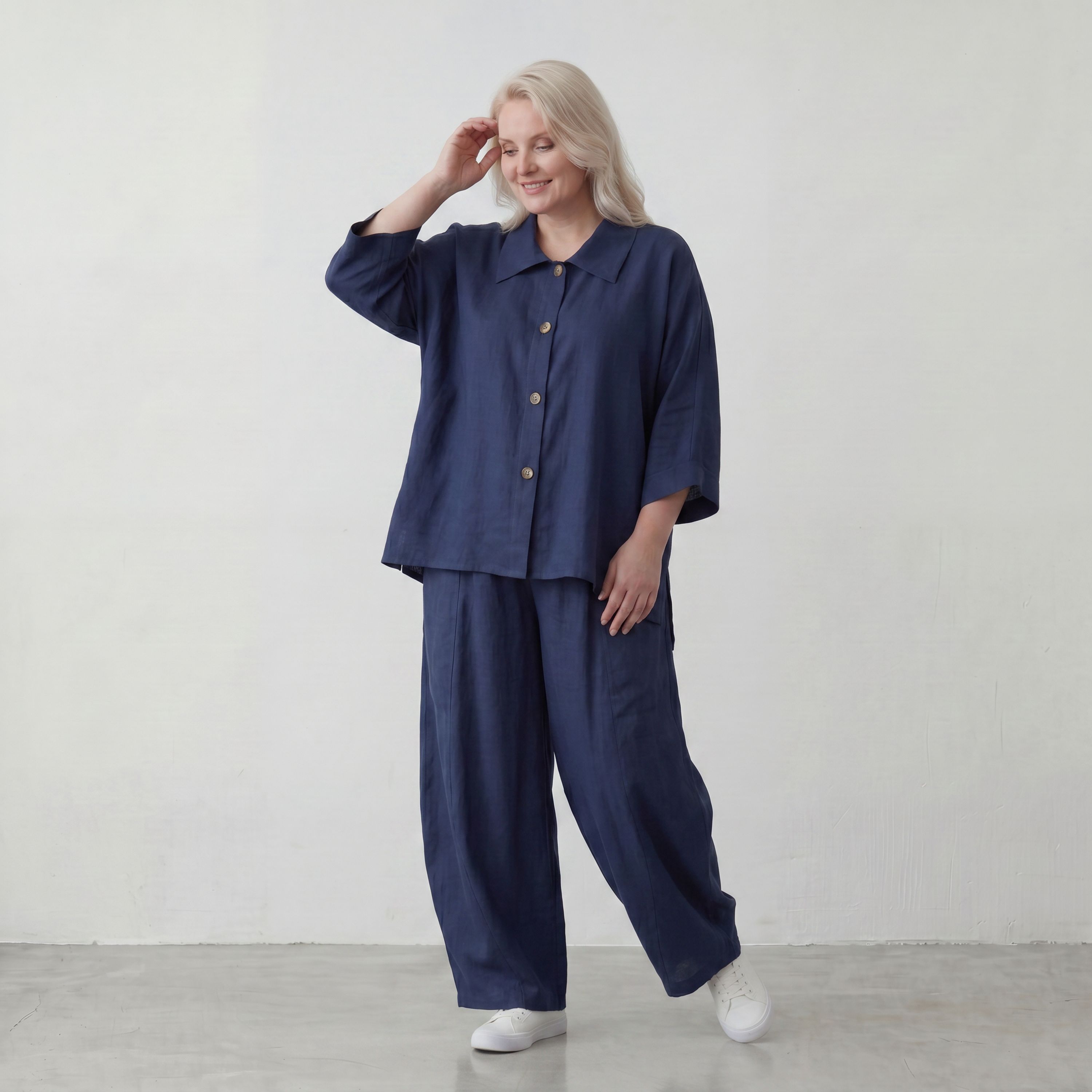 Zeitlose Marine Bluse in Leinenoptik leger Oversize Lagenlook sommerlich leicht und modern