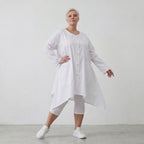 Zeitlose Baumwollbluse in Weiß im Lagenlook mit Oversize A Linie leger modern locker