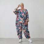 Oversized Shirt in Leinenoptik mit kastigem Schnitt und Rundhalsausschnitt in kühlem Aqua