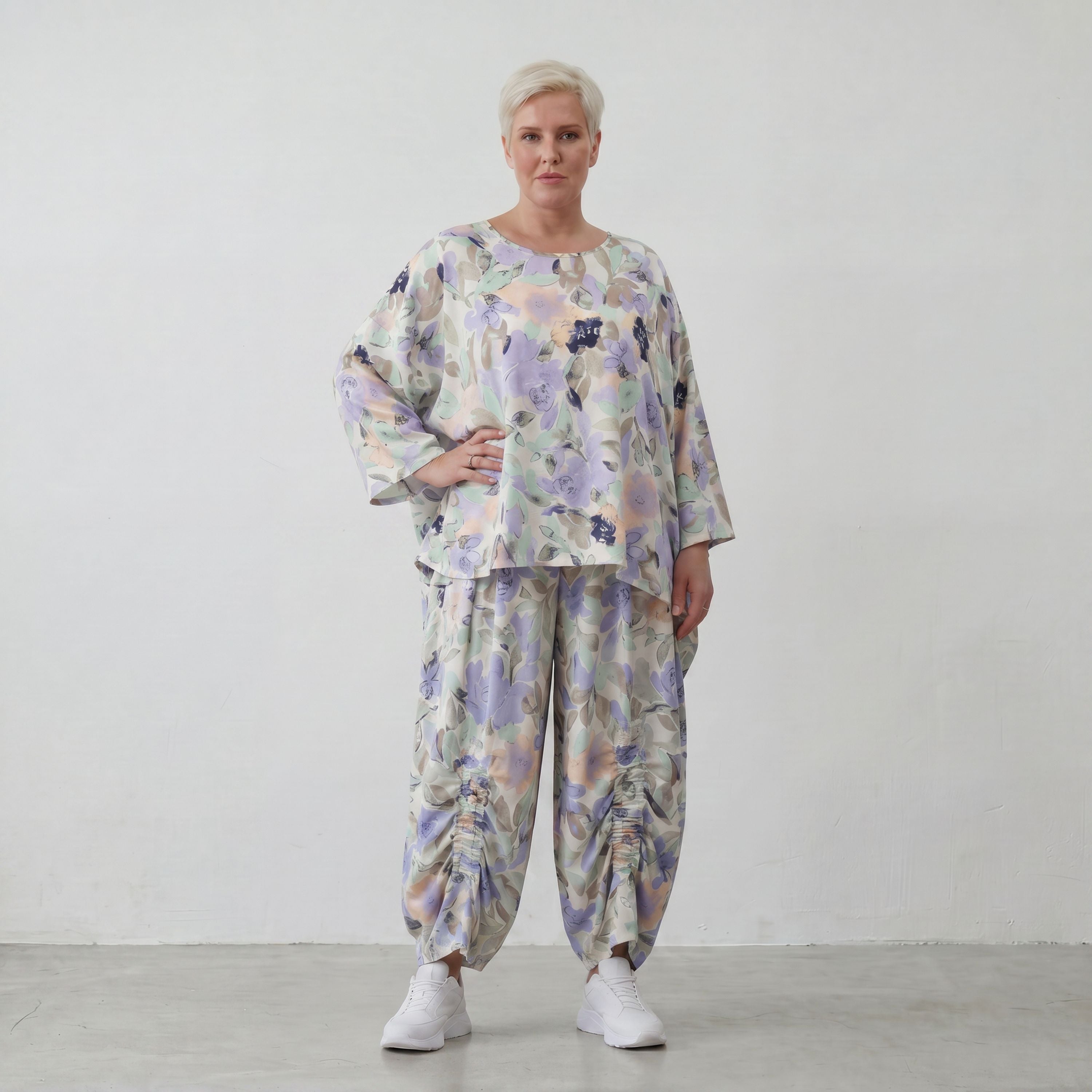 Oversized Shirt in Leinenoptik mit asymmetrischem Saum in Magnolia für lässige Sommertage