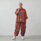 Leichte Ballonhose in Mohnrot mit elastischem Bund und Raffung für den lässigen Sommerlook