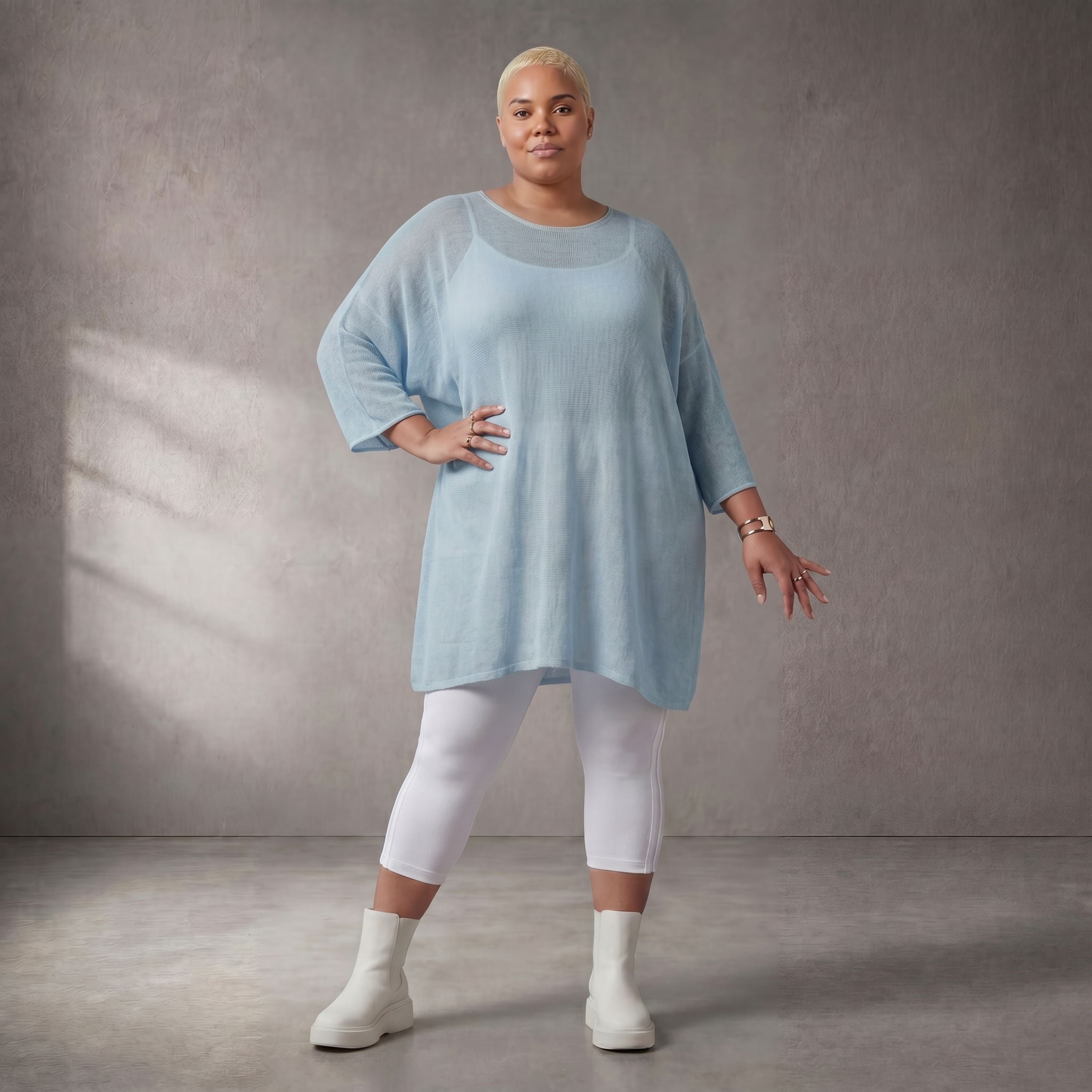 Damen Shirt Lagenlook Baumwolle Hellblau, gerader Schnitt, Kurzarm, Oversize große Größen – Funky Diva