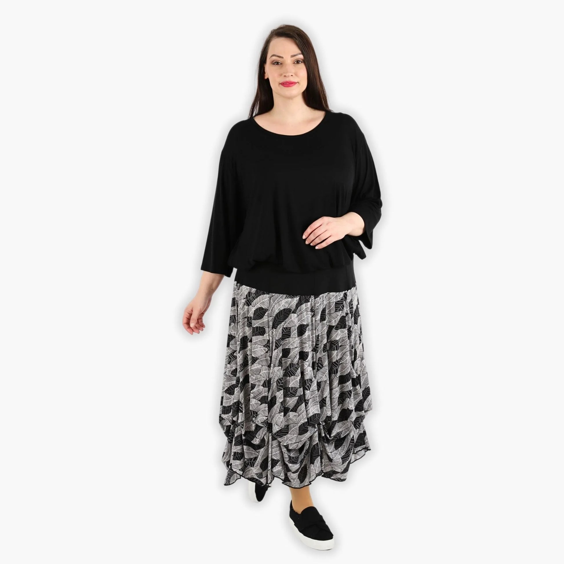  Ballonrock in elegantem Schwarz-Weiß-Blumenmuster, vielseitig, weich und ideal für Plus Size