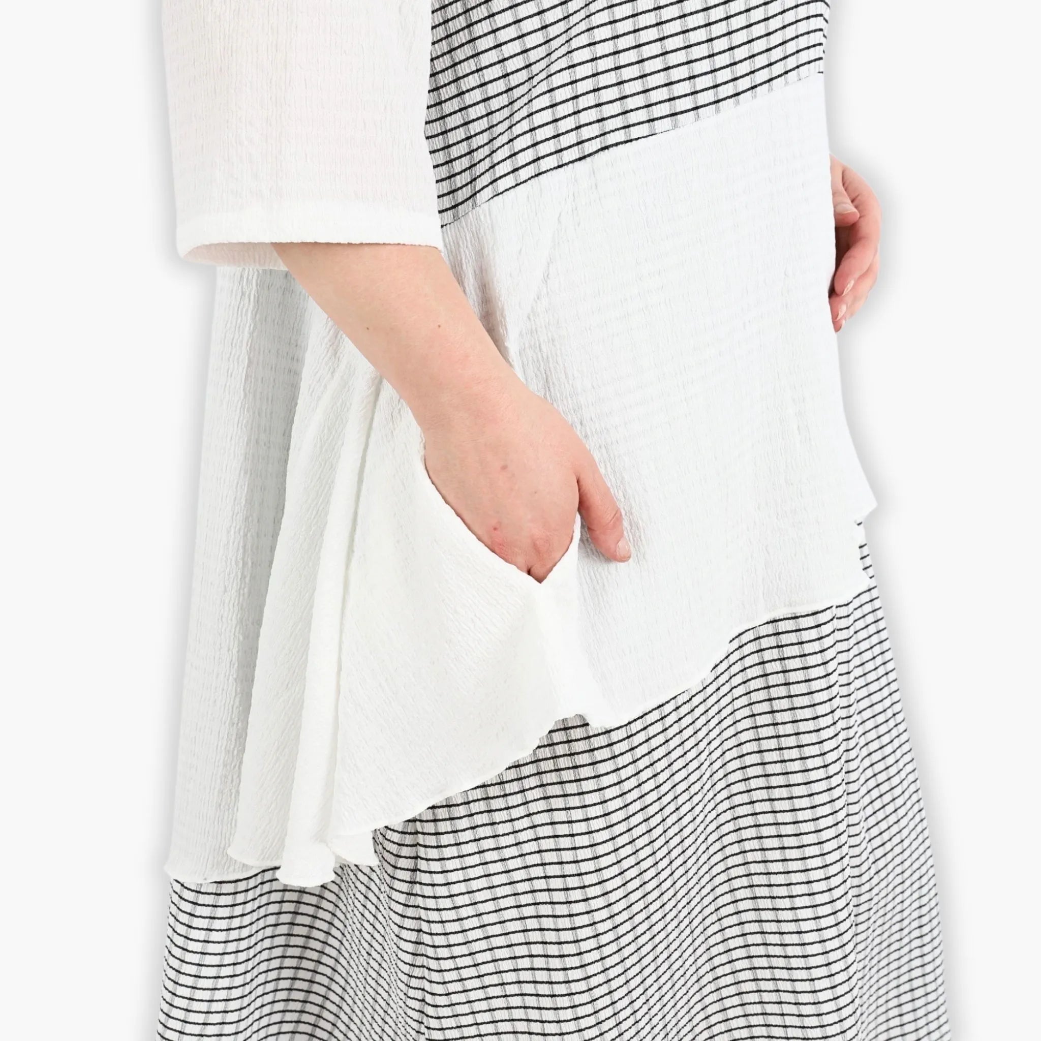  A-Form Kleid von AKH Fashion aus Viskose, 1288.06734, Weiß-Schwarz, Kariert, Schick
