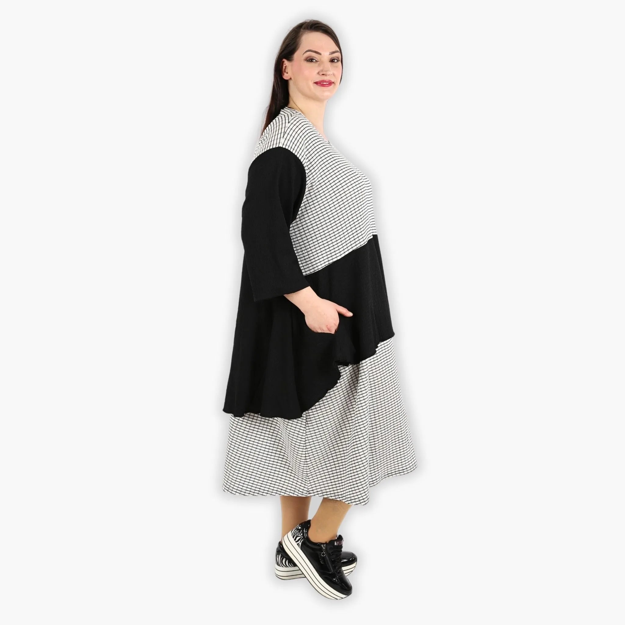  A-Form Kleid von AKH Fashion aus Viskose, 1288.06734, Schwarz-Weiß, Kariert, Schick
