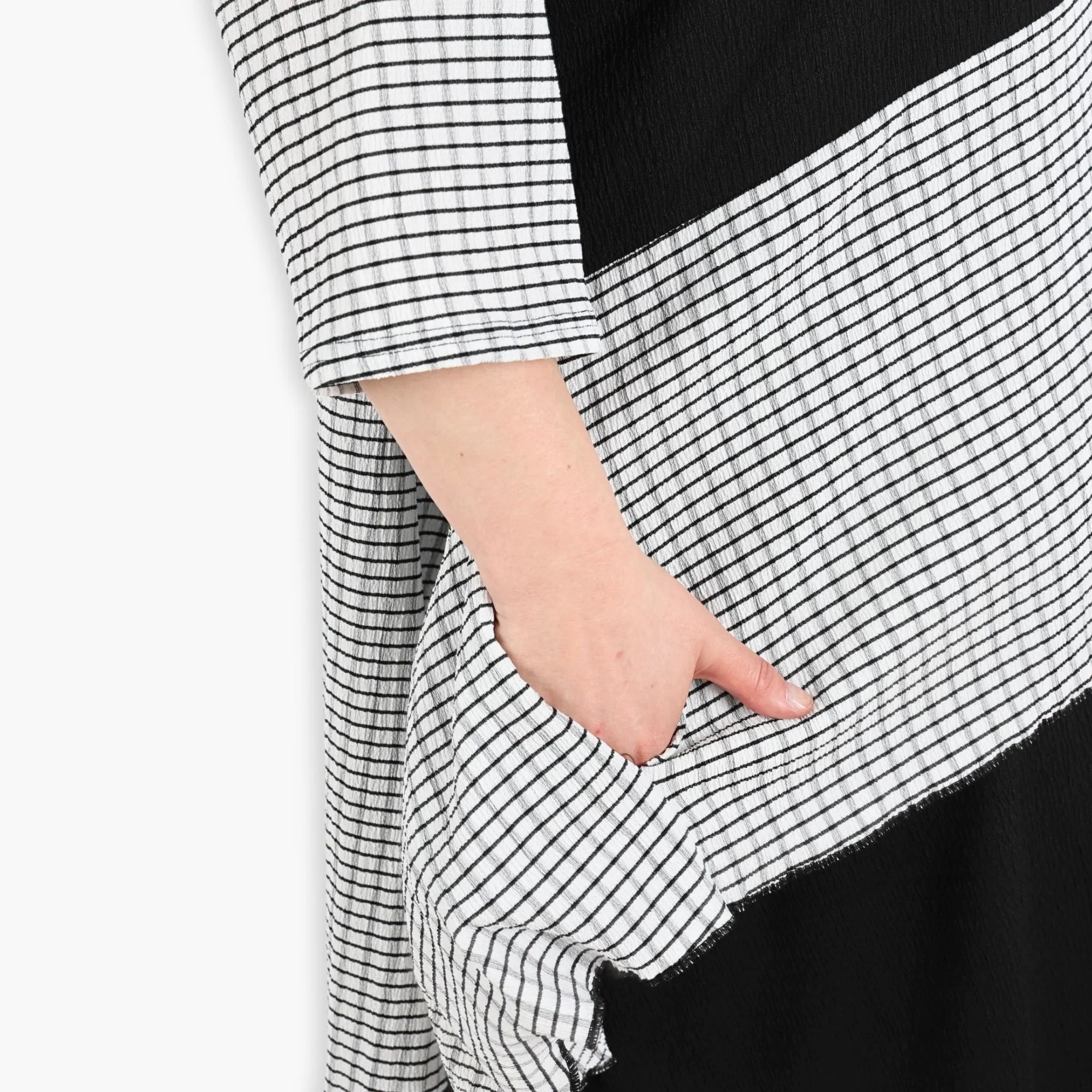  A-Form Kleid von AKH Fashion aus Viskose, 1288.06734, Schwarz-Weiß, Kariert, Schick