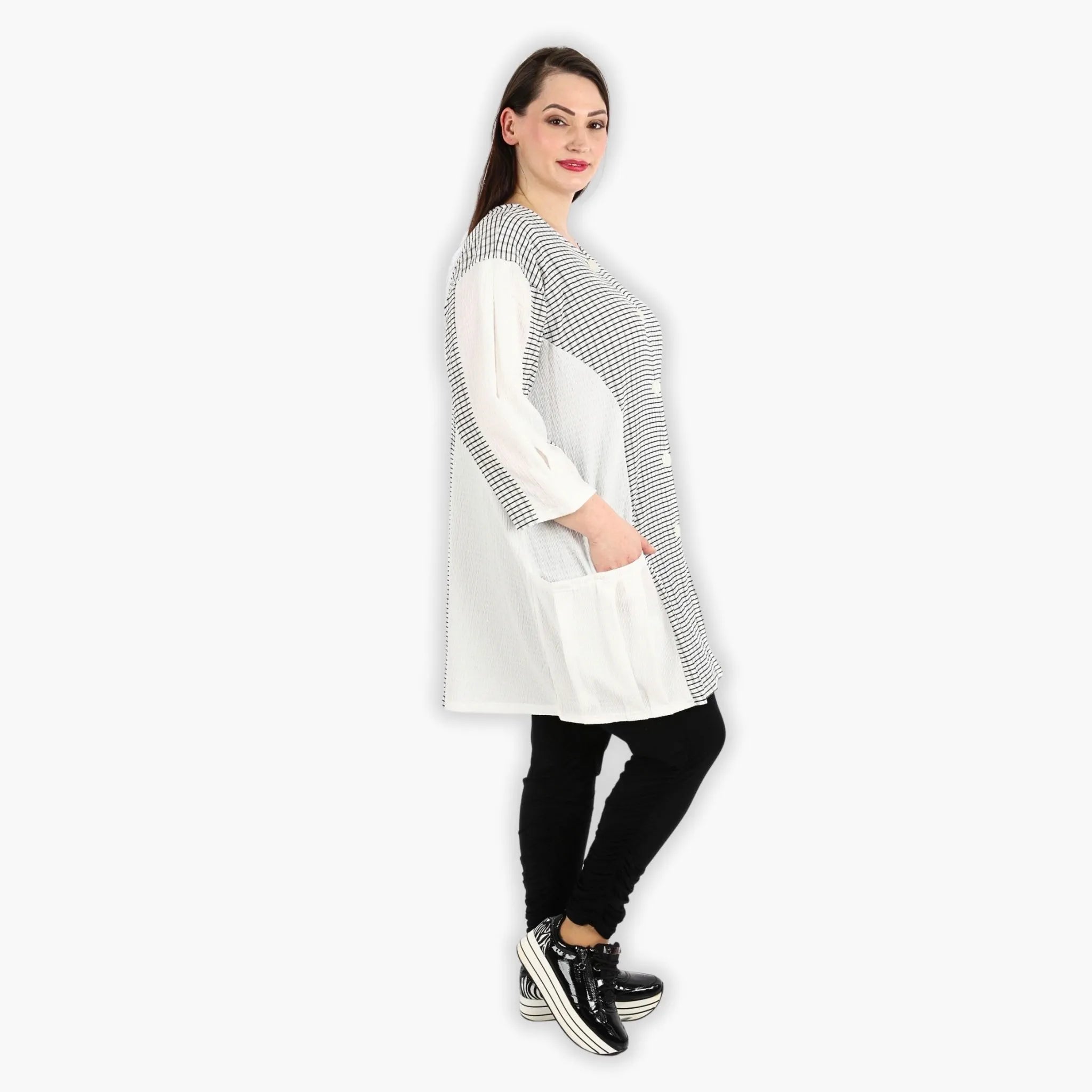  AKH Fashion Jacke in gerundeter Form, aus Viskose, 1288.06933, Weiß-Schwarz, Kariert