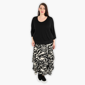  Ballonrock in Schwarz-Ecru mit abstraktem Muster für einen lässigen Plus Size Look