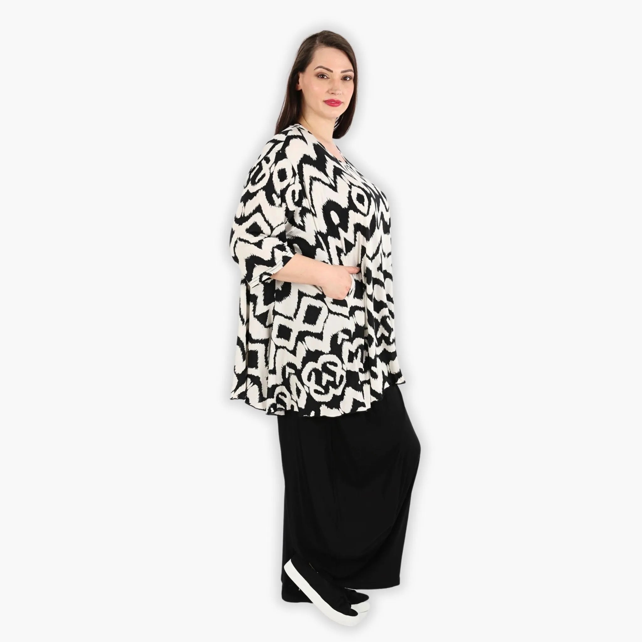  A-Form Bigshirt von AKH Fashion aus Viskose, 1294.00593, Ecru-Schwarz, Grafik, Schick