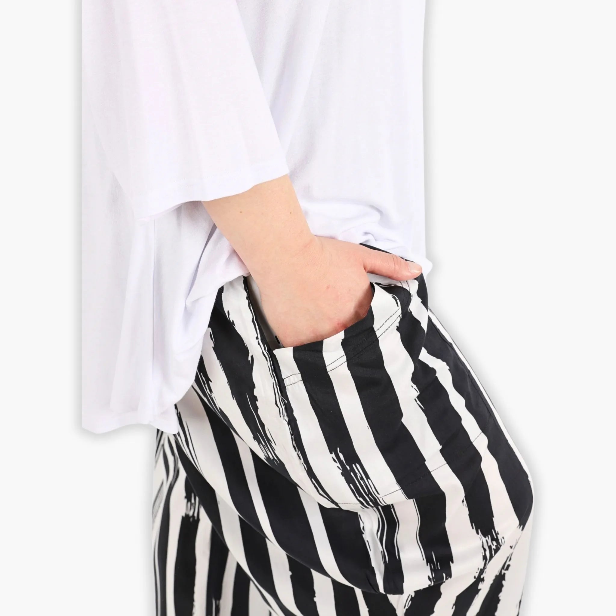  Ballonhose von AKH Fashion aus Viskose, 1300.08069, Schwarz-Weiß, Schick, Modern, Bequem
