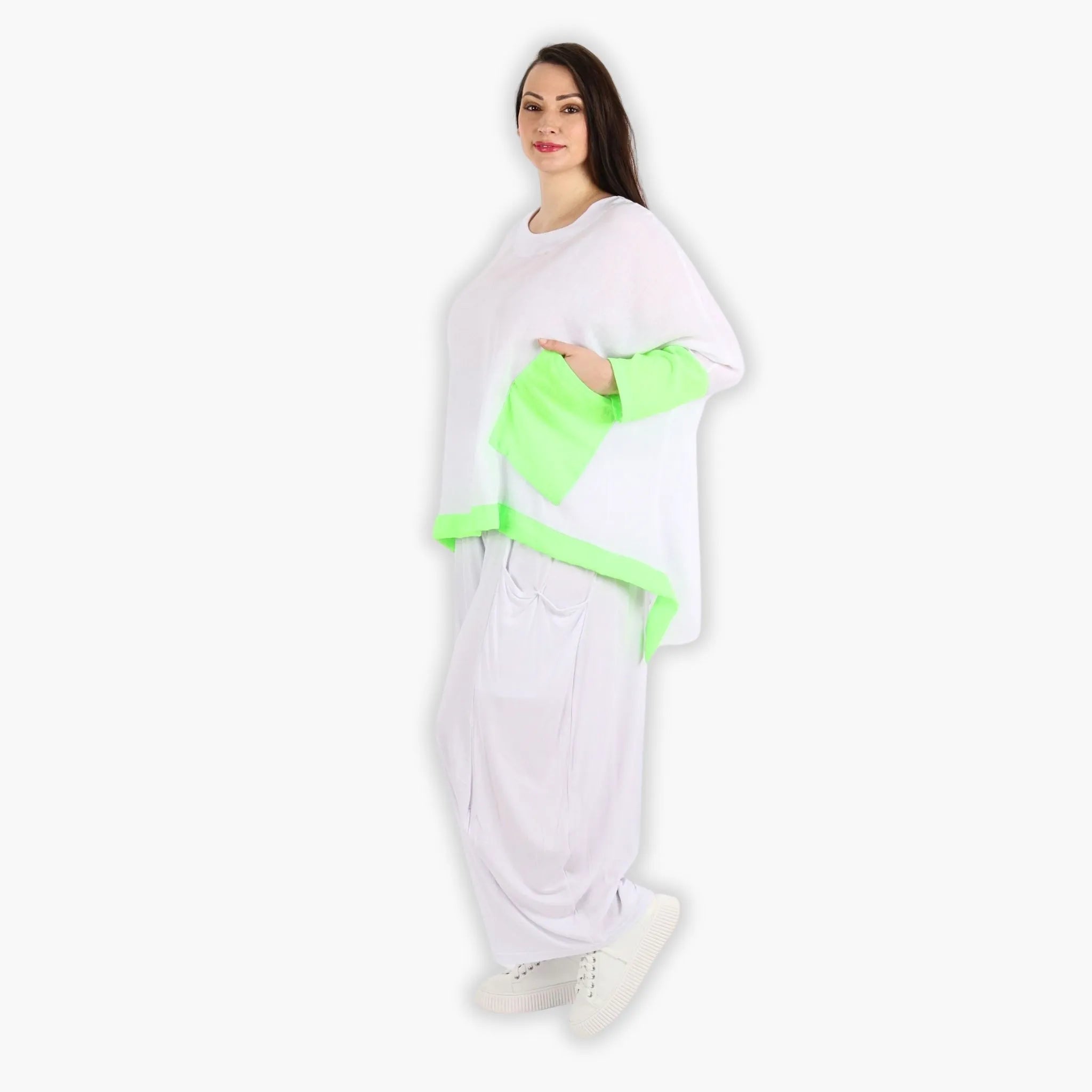  A-Form Bigshirt von AKH Fashion aus Viskose, 1305.02413, Weiß-Neongrün, Schick, Modern