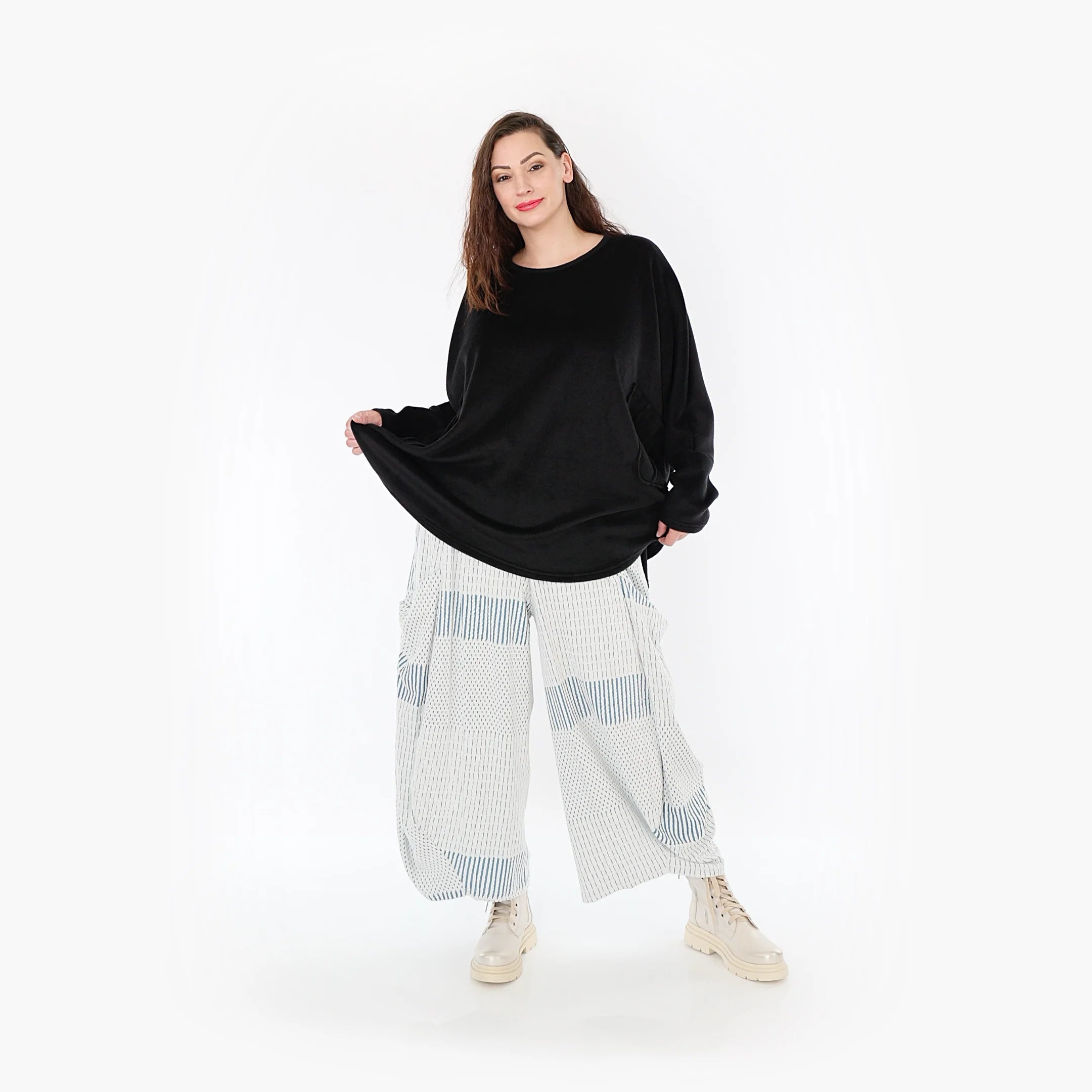  Ballonhose von AKH Fashion aus Viskose, 1377.08069, Blau-Ecru, Gerippt, Schick, Modern