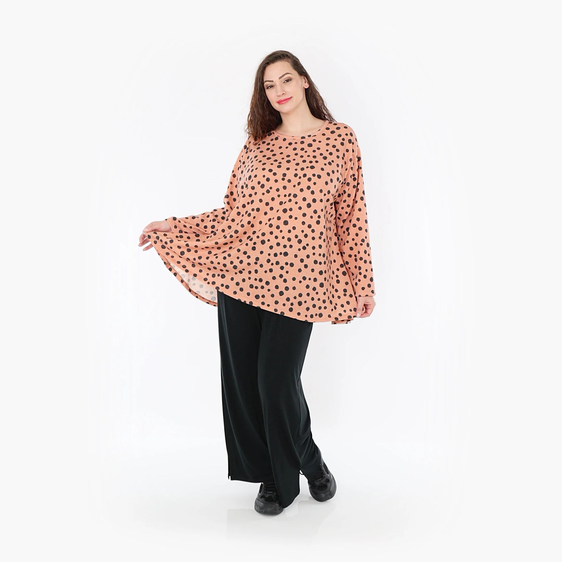  Stylisches Oversize-Shirt mit punktiertem Design in Altrosa und Anthrazit für die kühle Saison