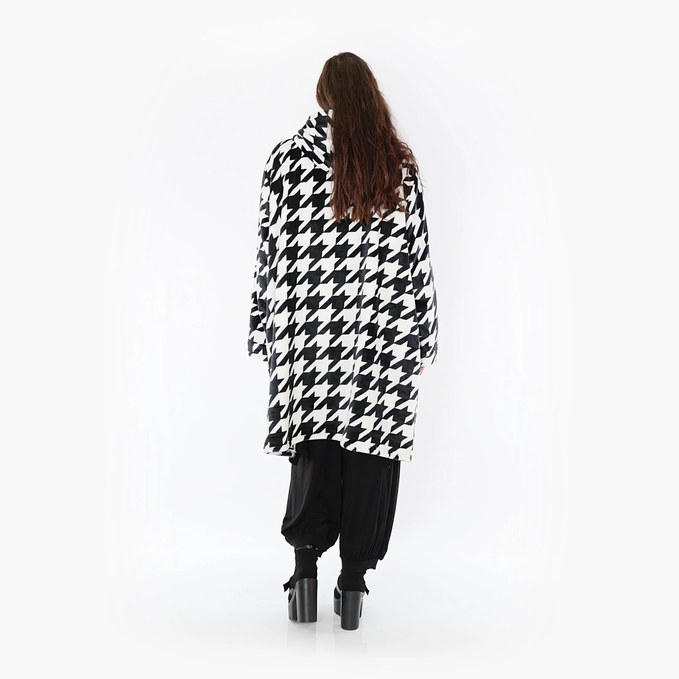  Ballonmantel von AKH Fashion aus Polyester, 1386.06660, Schwarz-Weiss, Hahnentritt