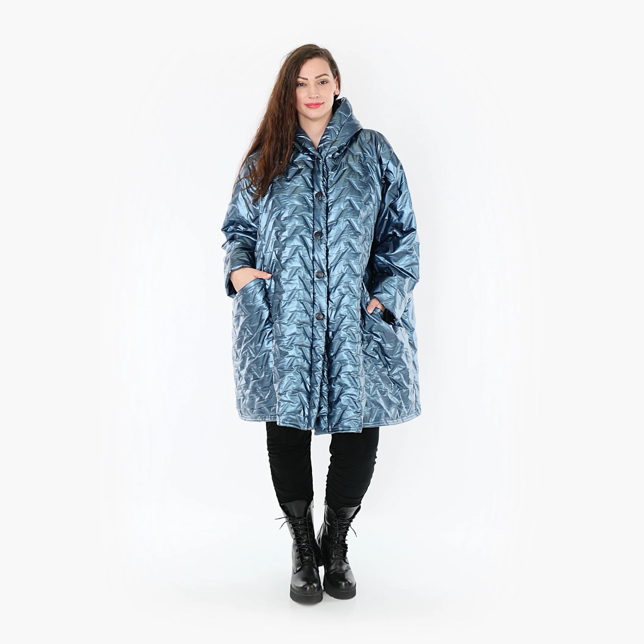  Trendige Steppjacke in elegantem Eisblau mit Ballonschnitt und gestreiftem Muster für Plus-Size