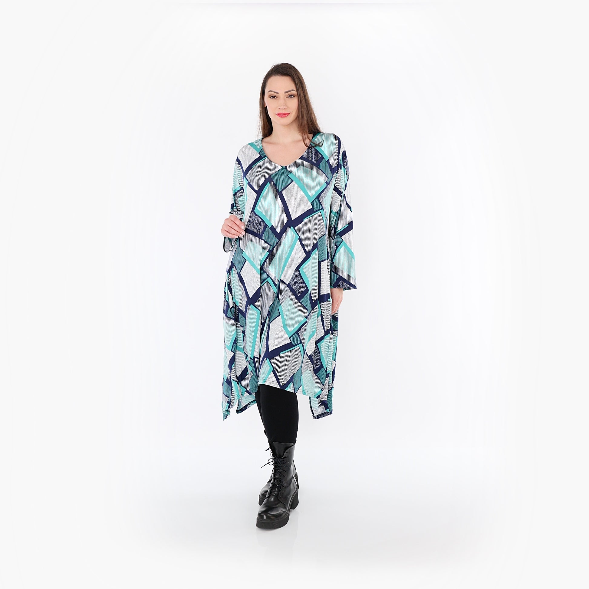  A-Form Bigshirt von AKH Fashion aus Materialmix, 1511.07108, Grün/Weiß/Marine, Abstrakt
