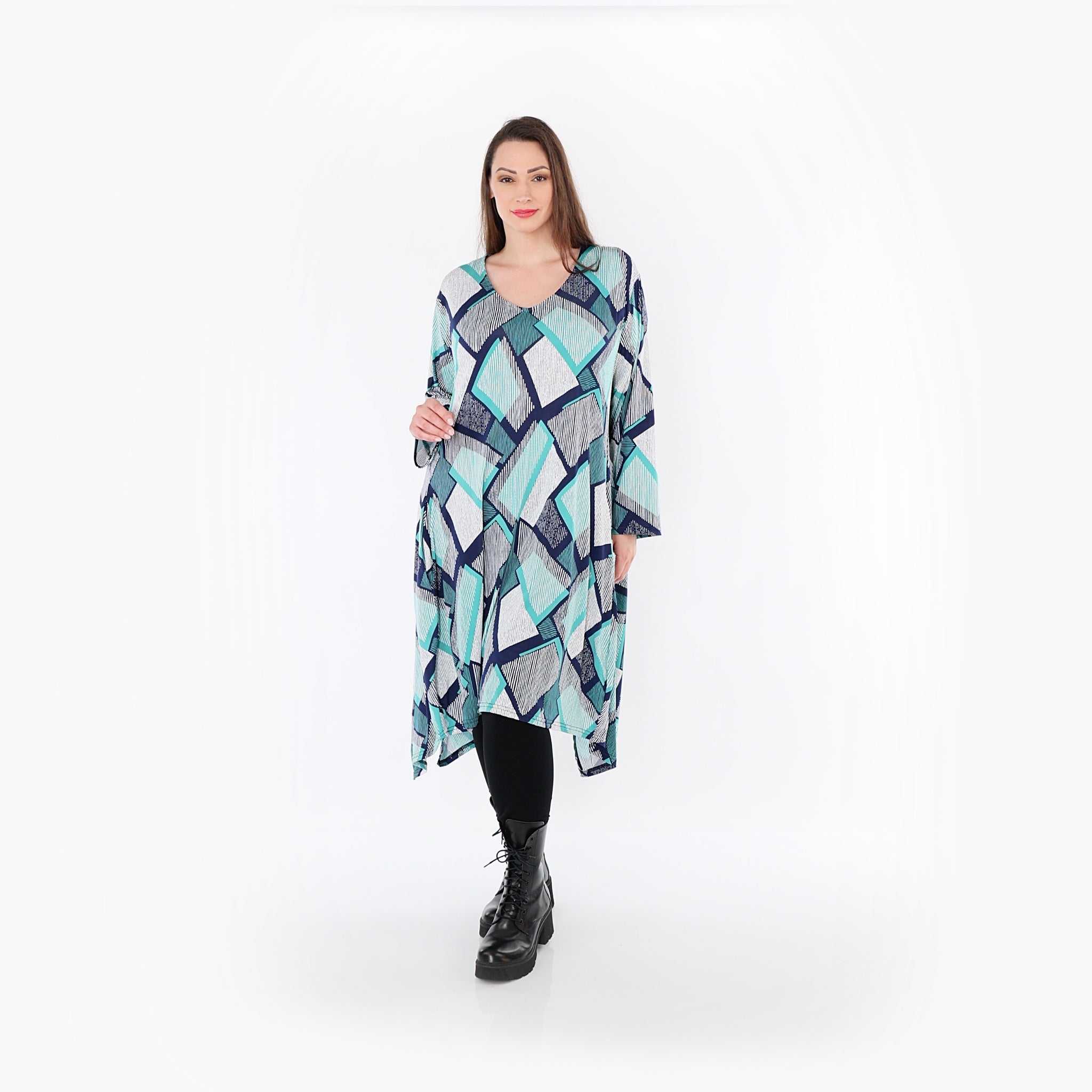 A-Form Bigshirt von AKH Fashion aus Materialmix, 1511.07108, Grün/Weiß/Marine, Abstrakt