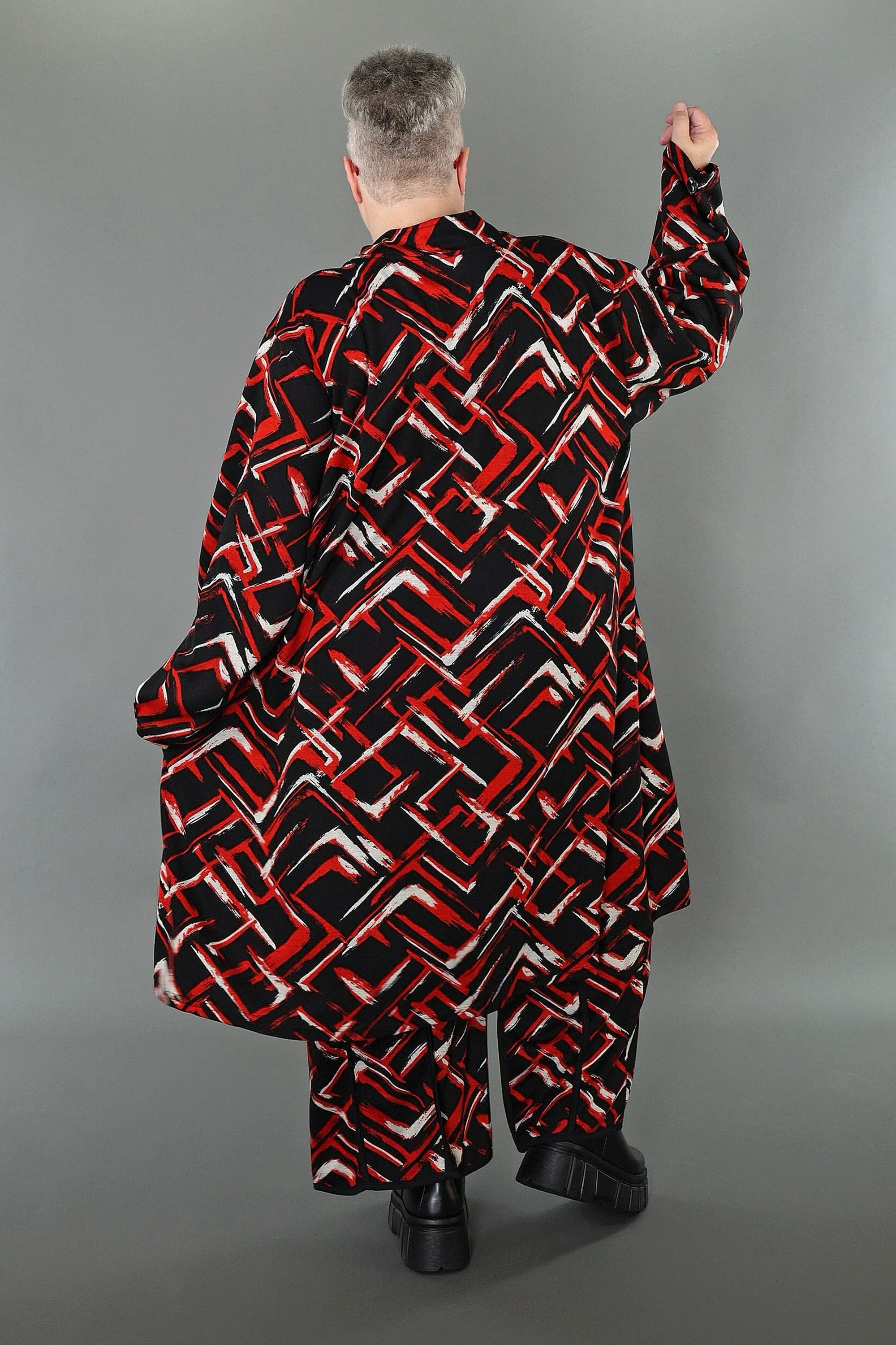 AKH Fashion Jacke in Vokuhila-Form, aus Viskose, 1517.07119, Schwarz/Rot/Weiß, Schick