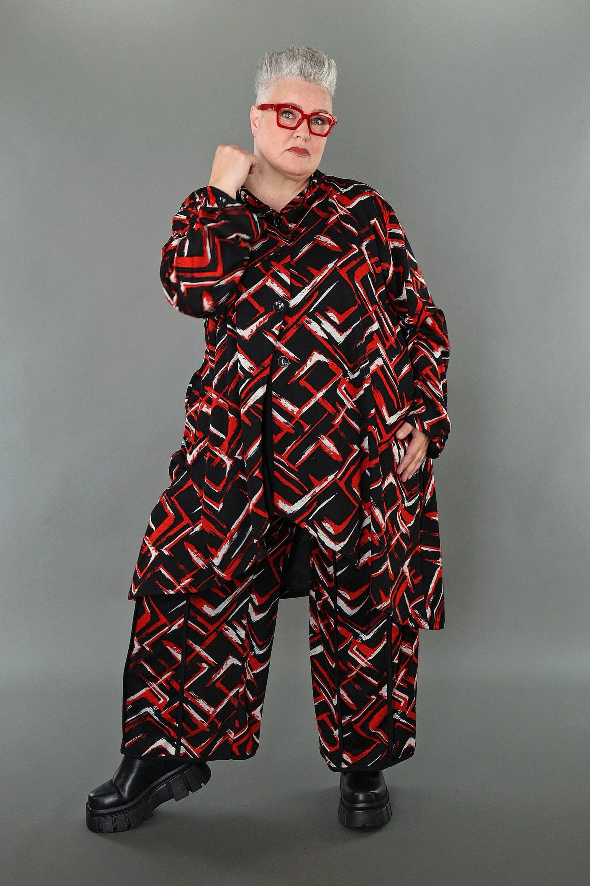 AKH Fashion Jacke in Vokuhila-Form, aus Viskose, 1517.07119, Schwarz/Rot/Weiß, Schick