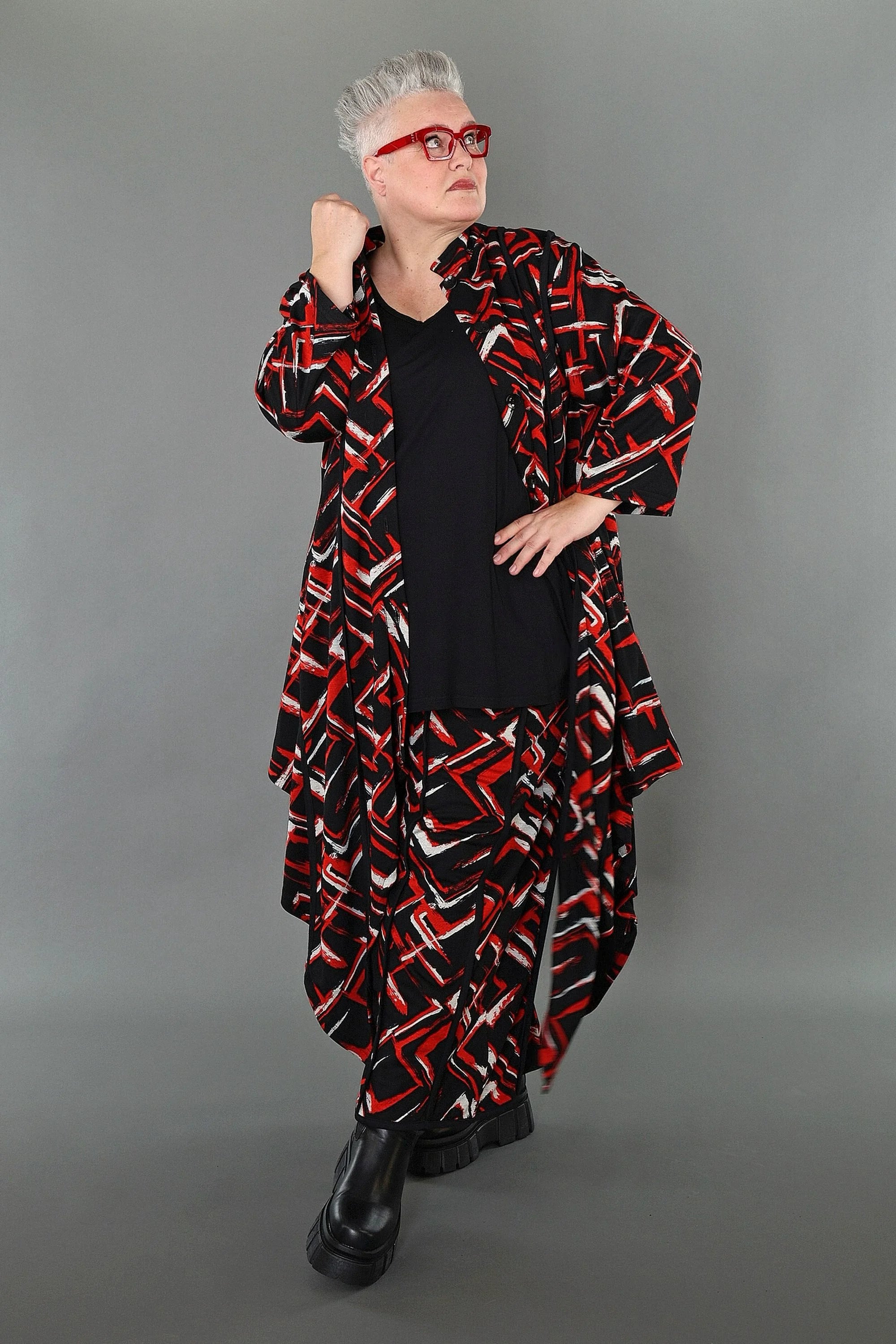 Zipfel Bluse von AKH Fashion aus Viskose, 1517.07129, Schwarz/Rot/Weiß, Pinselstrich