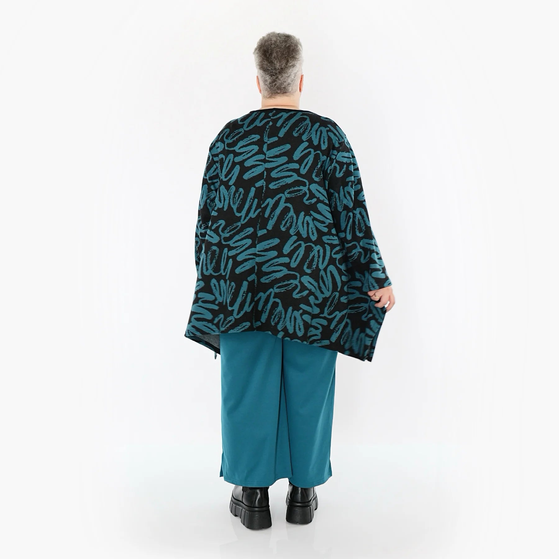  A-Form Bigshirt von AKH Fashion aus Materialmix, 1529.01019, Schwarz/Petrol, Kringel, Schick