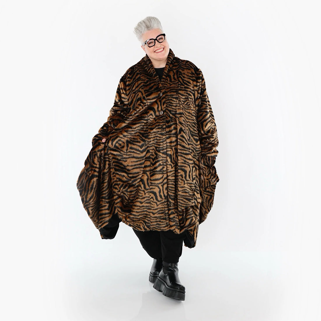  Ballonmantel von AKH Fashion aus Polyester, 1533.06671, Cognac/Schwarz, Zebra, Schick