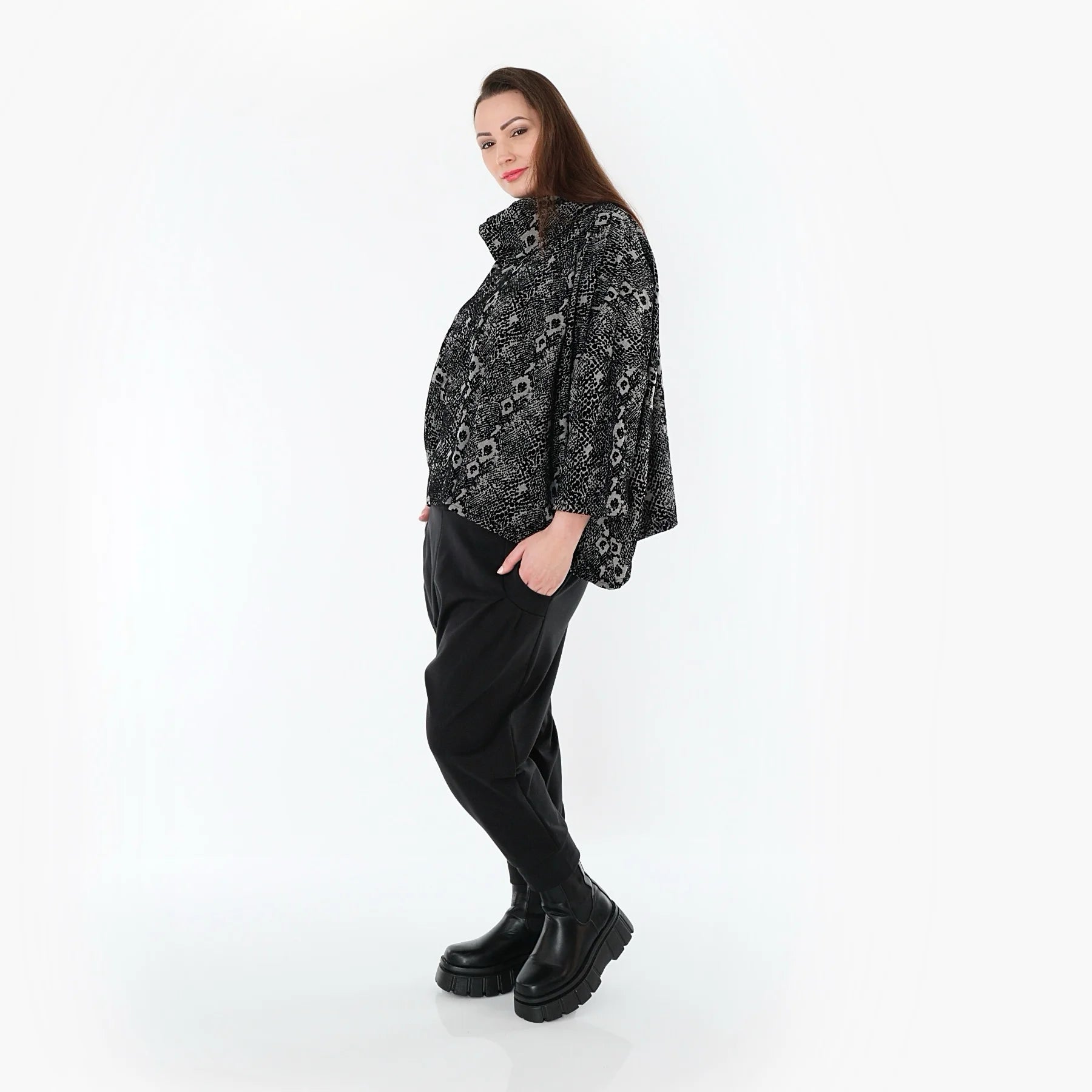  AKH Fashion Bigshirt in kastiger Form, aus Materialmix, 1541.03019, Grau/Schwarz, Reptil