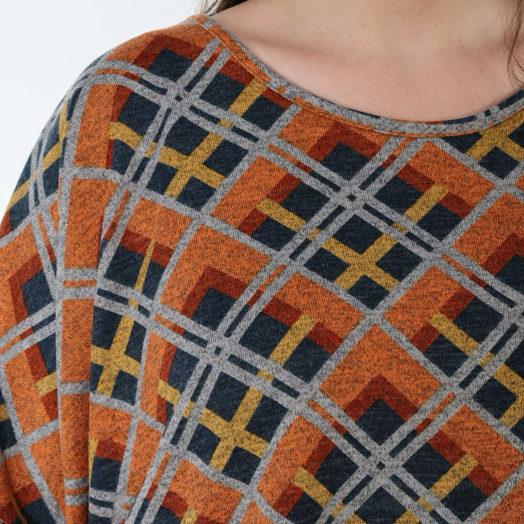  AKH Fashion Überwurf in kastiger Form, aus Materialmix, 1549.03018, Orange/Blau/Grau