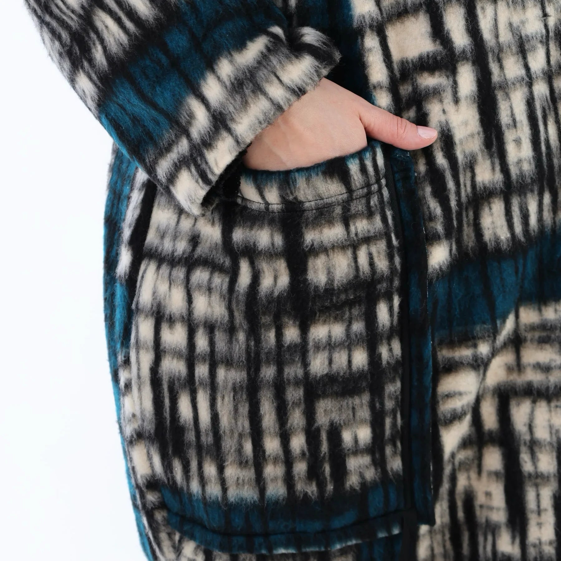  Ballonmantel von AKH Fashion aus Materialmix, 1553.07164, Schwarz/Ecru/Petrol, Kariert