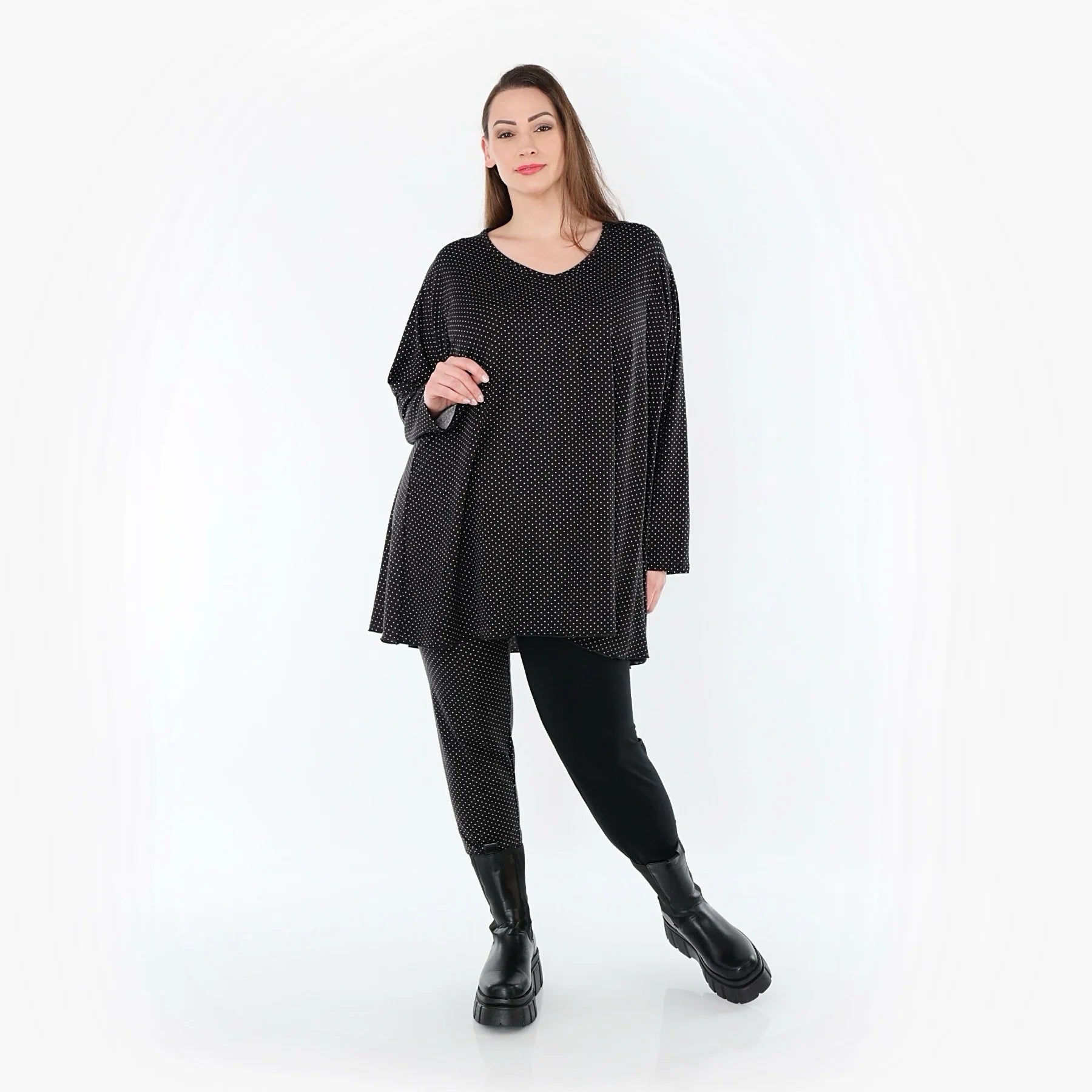  A-Form Bigshirt von AKH Fashion aus Viskose, 1558.00593, Schwarz/Weiß, Punkte, Ausgefallen