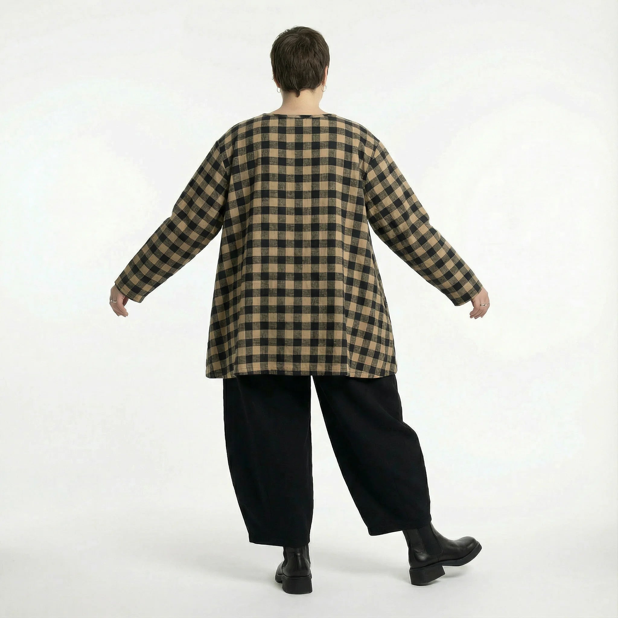  A-Form Bigshirt von AKH Fashion aus Polyester, 1562.00593, Sand/Schwarz, Kariert, Schick